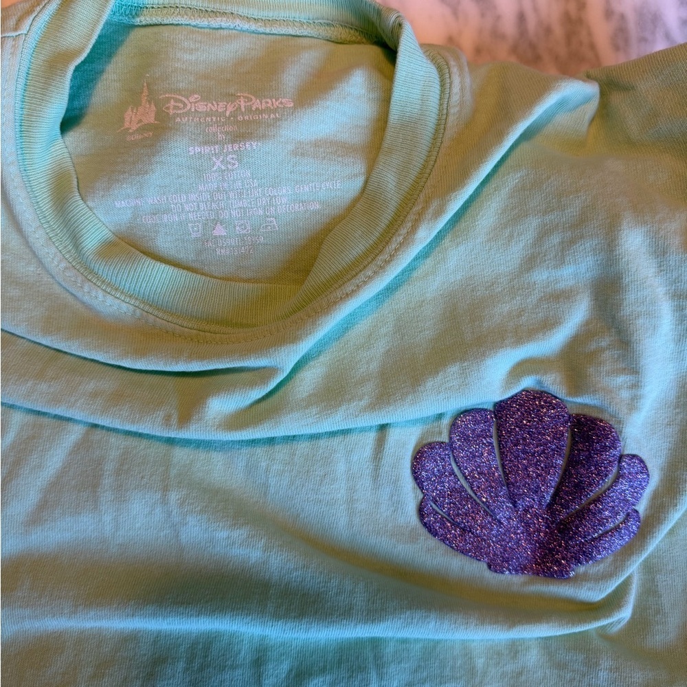 Disney Spirit Jersey Little Mermaid Ariel Size XS - Picture 5 of 7